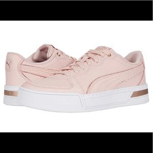 Puma women’s sneakers, size 8, skye metallic pink color, never worn - $20